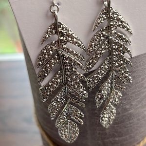 Magnolia Grace - Leaf Shaped | Sparkle Silver Dangle Earrings